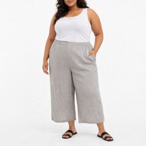 Max Studio Women’s Plus Size 3X linen Blend High Rise Wide Leg Cropped Trousers